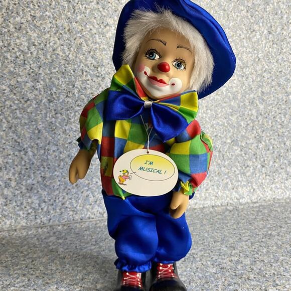 Vintage Musical Clown Doll with Porcelain Parts - Picture 1 of 7